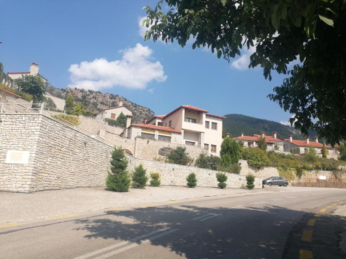 Καστρο Πετρινα Σαλε Καλαβρυτα Villa Kalavryta Esterno foto