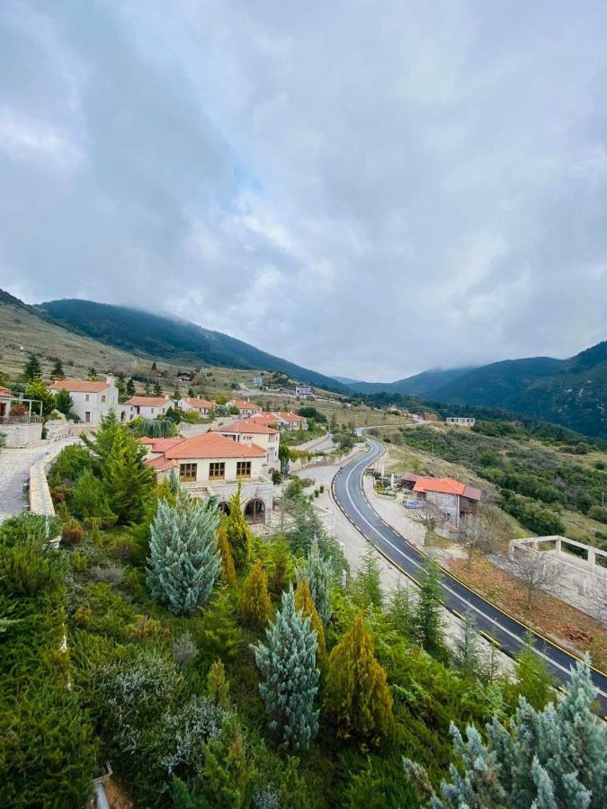 Καστρο Πετρινα Σαλε Καλαβρυτα Villa Kalavryta Esterno foto