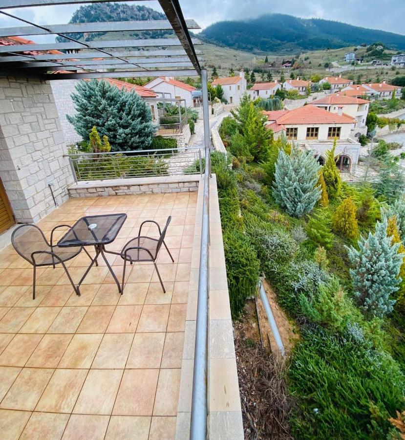 Καστρο Πετρινα Σαλε Καλαβρυτα Villa Kalavryta Esterno foto